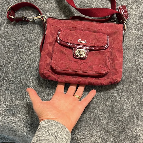 Over the shoulder small vintage Coach bag - Picture 4 of 4